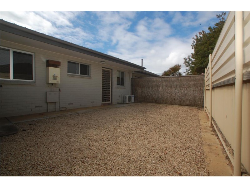 18/2 Bach Crescent, Seaton SA 5023