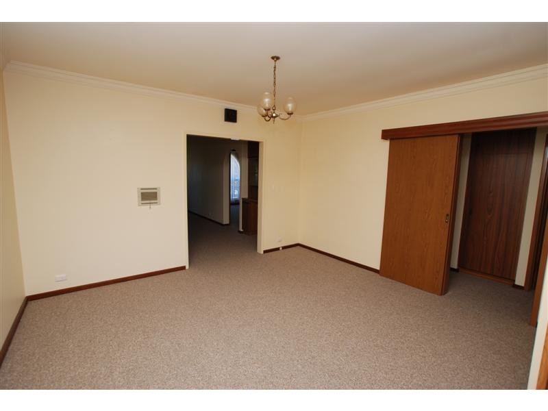 49 Warri Parri Drive, Flagstaff Hill SA 5159