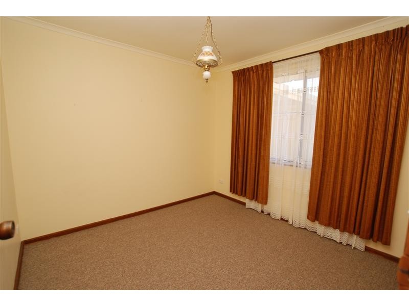 49 Warri Parri Drive, Flagstaff Hill SA 5159