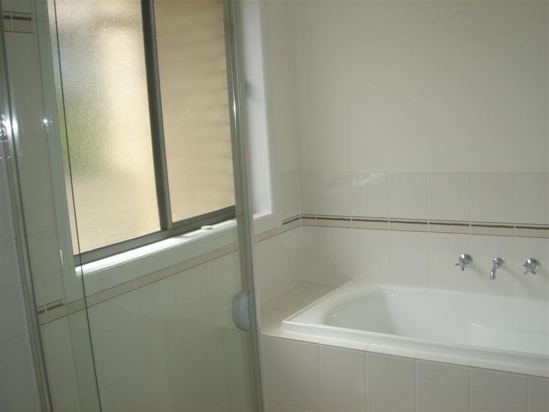 10 Seaforth Avenue, Dover Gardens SA 5048