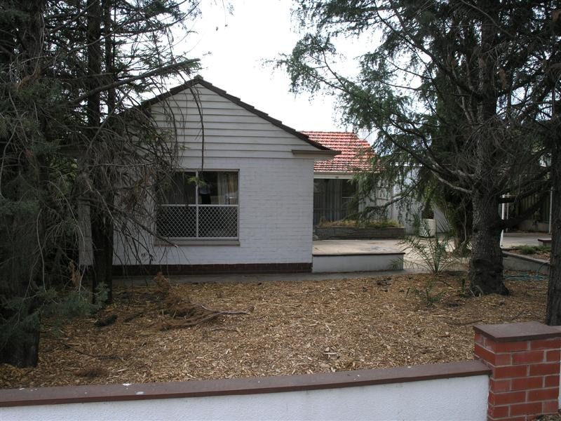 34 Barrington Avenue, Enfield SA 5085