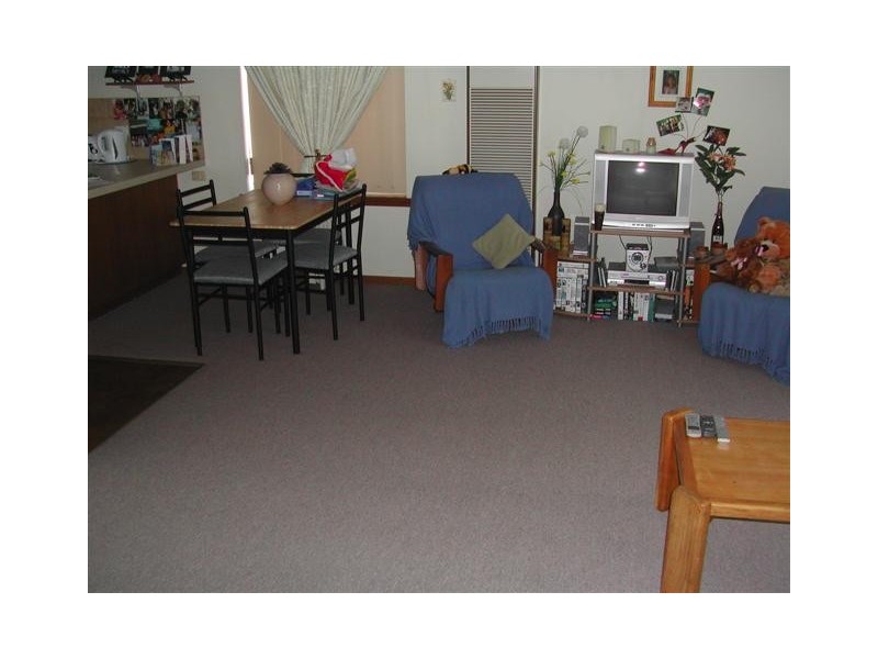 1b Regency Road, Happy Valley SA 5159