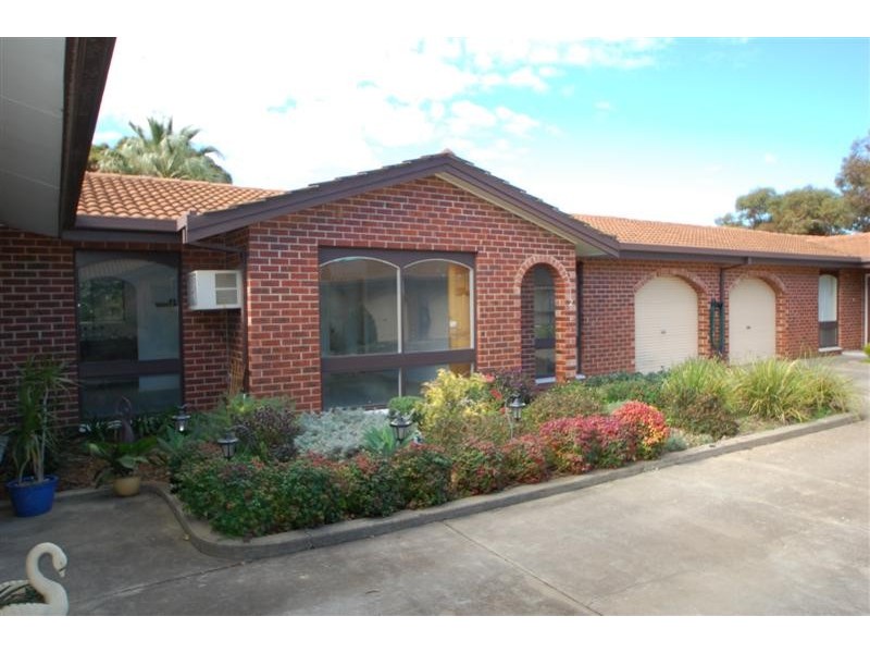 2/15 Lloyd Street, St Marys SA 5042