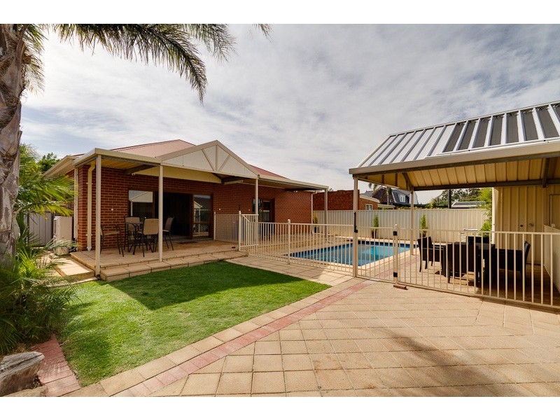 37 Buttrose Street, Glenelg East SA 5045