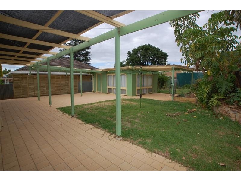 3 Riverside Drive, Bedford Park SA 5042