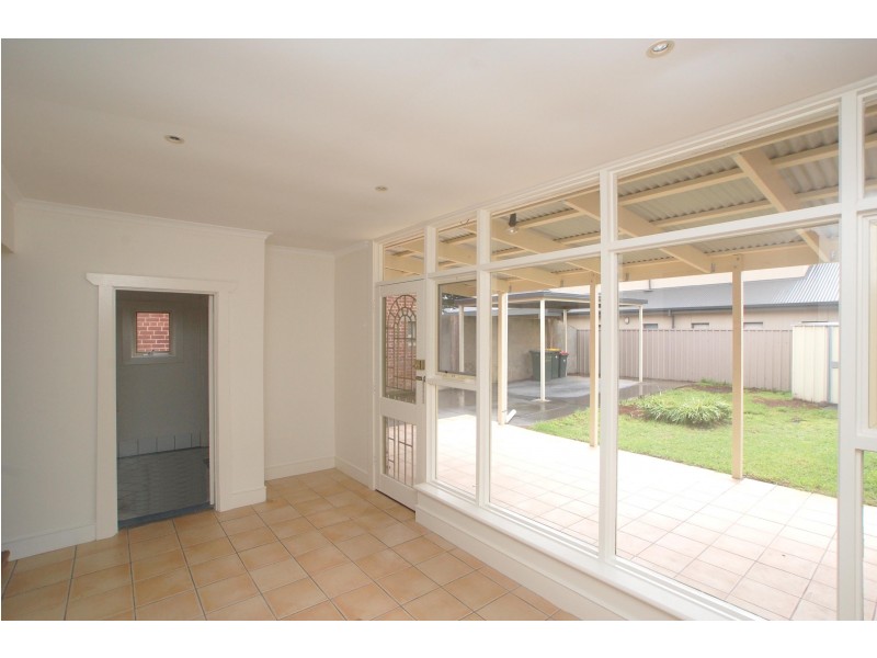 1/21 Augusta Street, Glenelg SA 5045