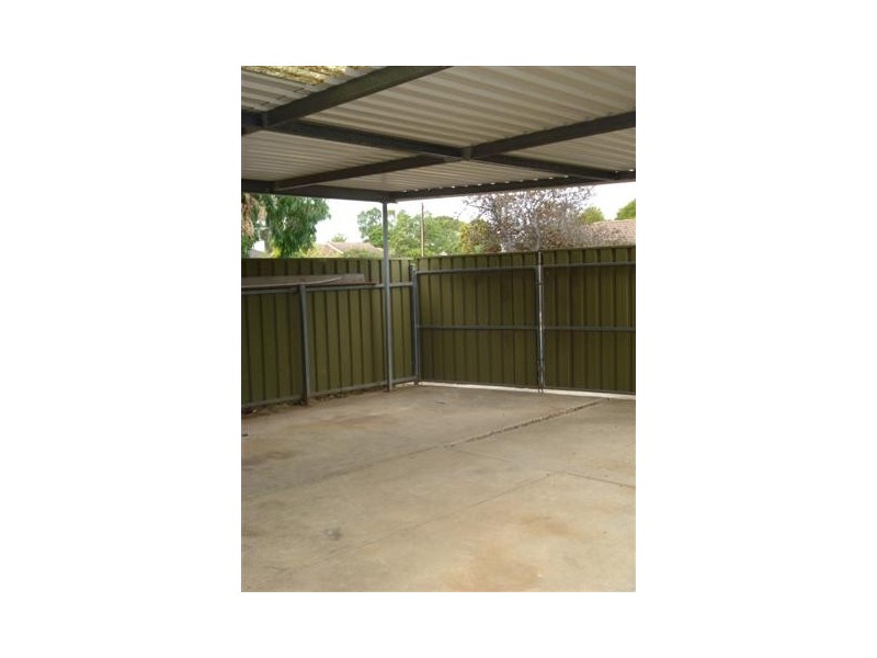 8 George Street, Marion SA 5043