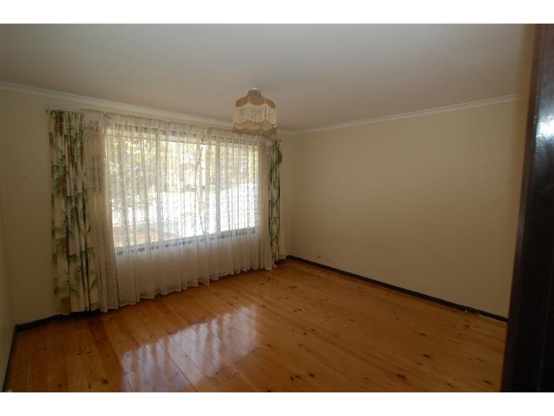 9 Robin Street, Port Noarlunga SA 5167