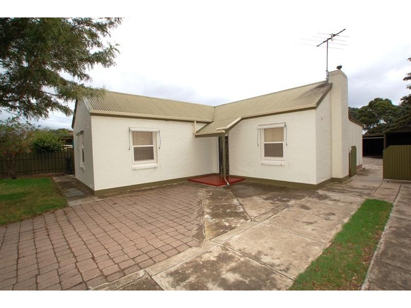 2 Pethick Terrace, Marion SA 5043