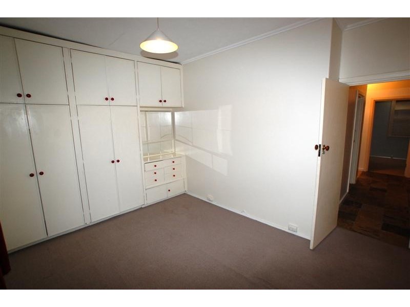 2 Pethick Terrace, Marion SA 5043