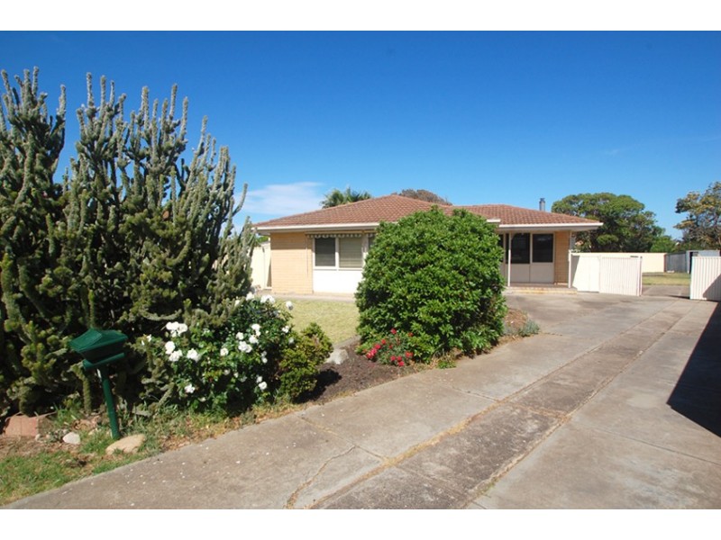 18 Protector Street, O’sullivan Beach SA 5166