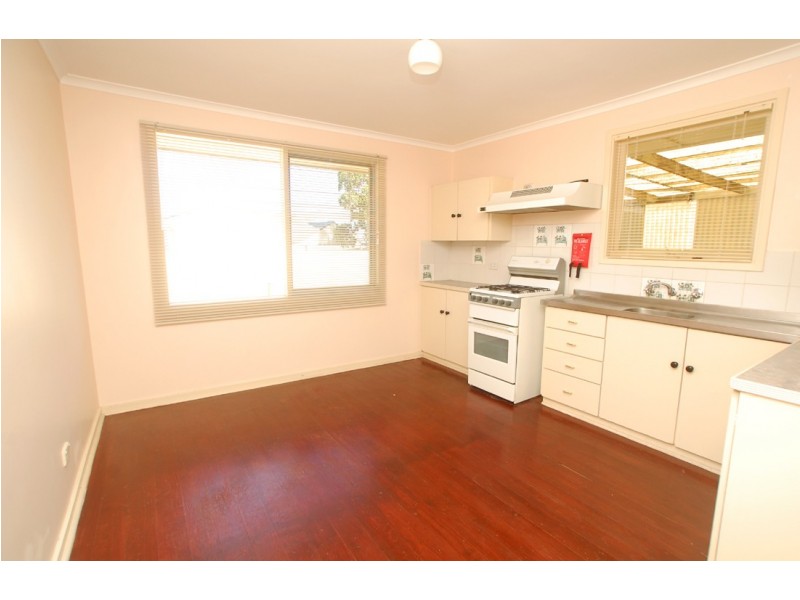 18 Protector Street, O’sullivan Beach SA 5166