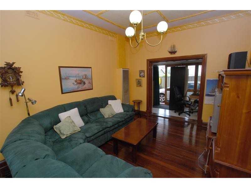 3 Narinna Avenue, Cumberland Park SA 5041