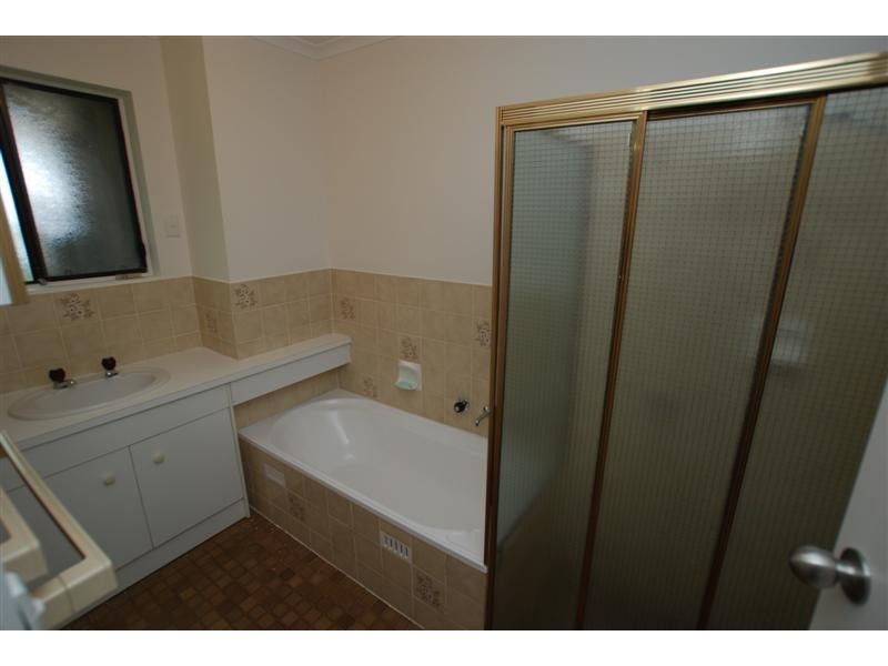 9 Andrew Court, Aberfoyle Park SA 5159