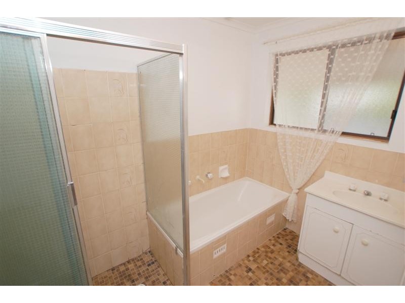 20 Serenade Crescent, Aberfoyle Park SA 5159