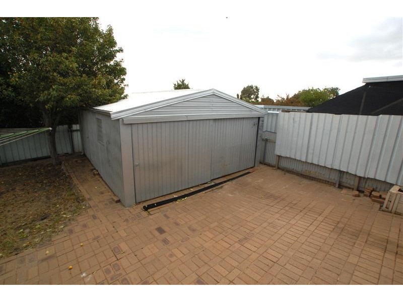 20 Serenade Crescent, Aberfoyle Park SA 5159