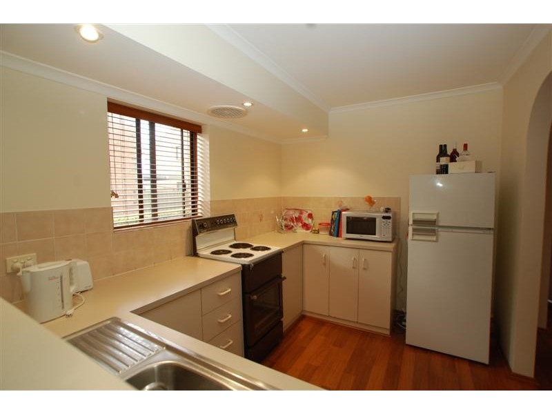 3/11 Charles Street, Ascot Park SA 5043