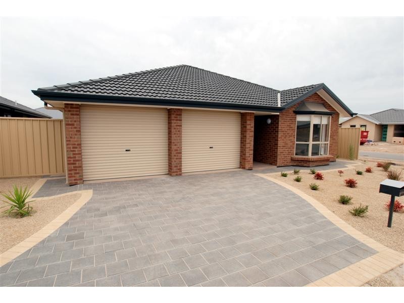 2 Buoy Crest, Seaford Meadows SA 5169