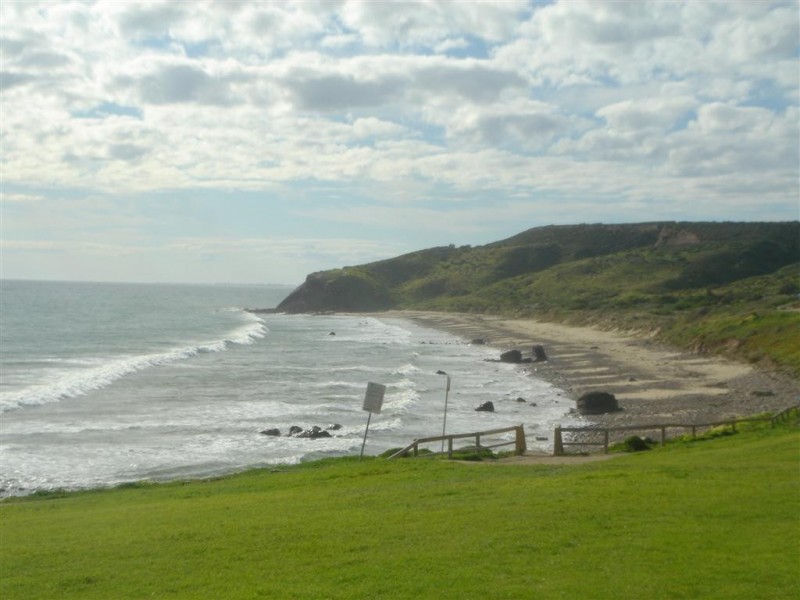 19 Ingleton Drive, Hallett Cove SA 5158