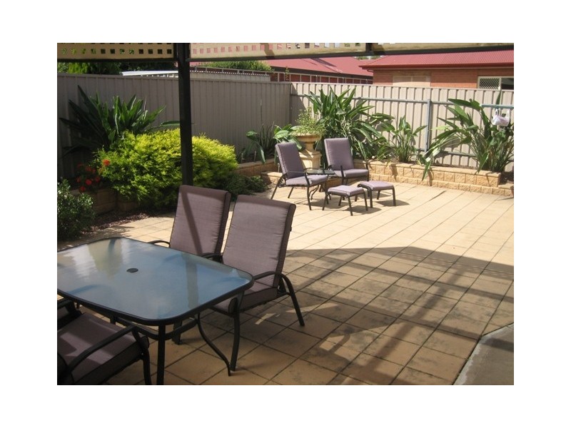 19 Ingleton Drive, Hallett Cove SA 5158