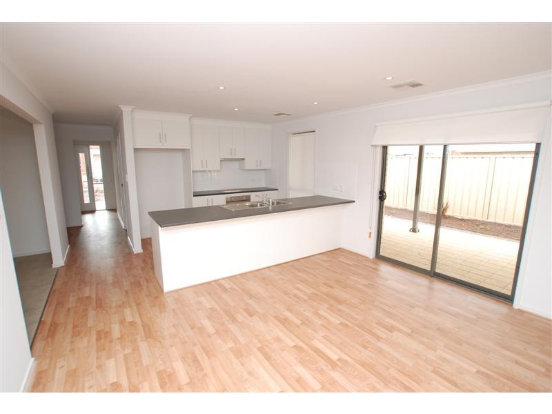 15 Navigation Street, Seaford Meadows SA 5169