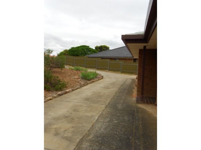 79 Taylors Road, Aberfoyle Park SA 5159