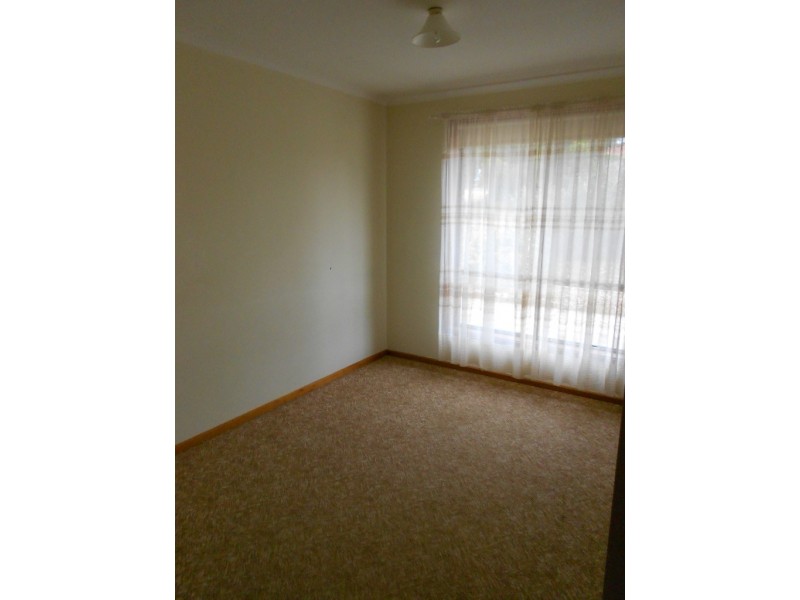 79 Taylors Road, Aberfoyle Park SA 5159