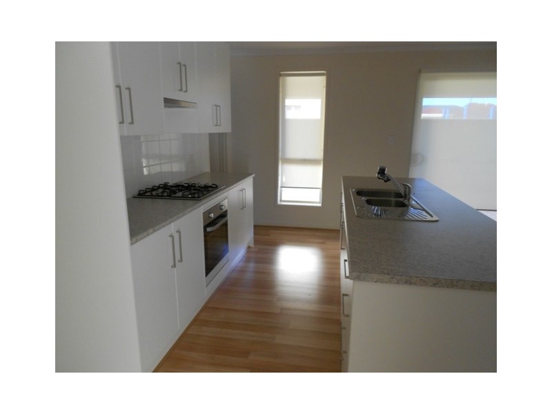 13 Telegraph Road, Seaford Meadows SA 5169