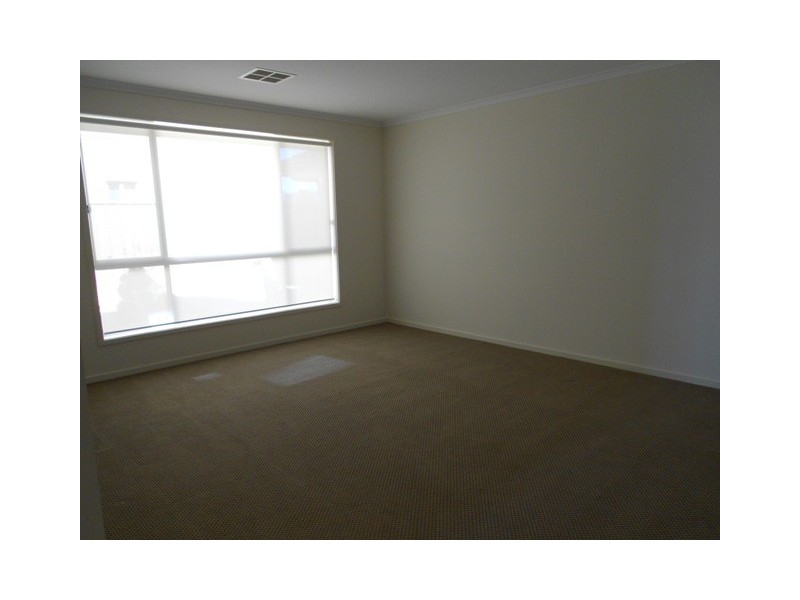 13 Telegraph Road, Seaford Meadows SA 5169