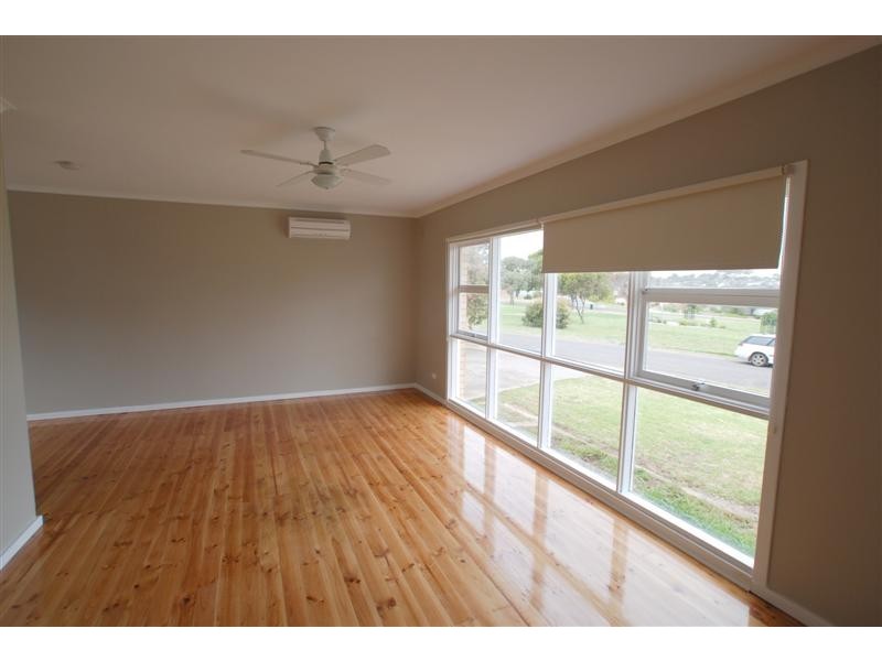 7 Taralga Road, O’sullivan Beach SA 5166