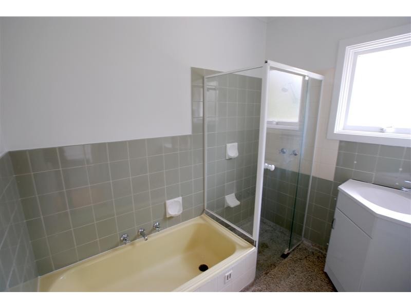 7 Taralga Road, O’sullivan Beach SA 5166