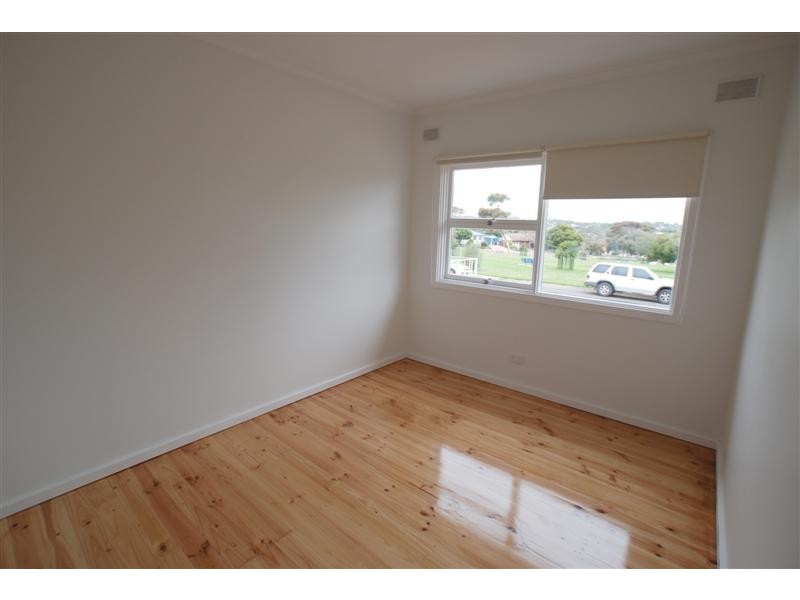 7 Taralga Road, O’sullivan Beach SA 5166