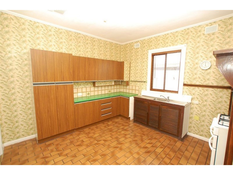 16 Richard Avenue, Mitchell Park SA 5043