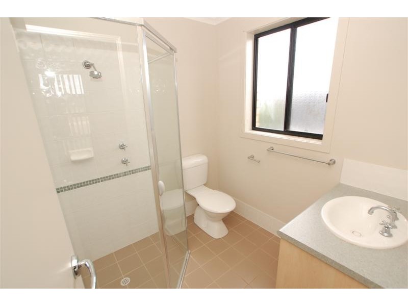 6 Almond Circuit, Munno Para West SA 5115