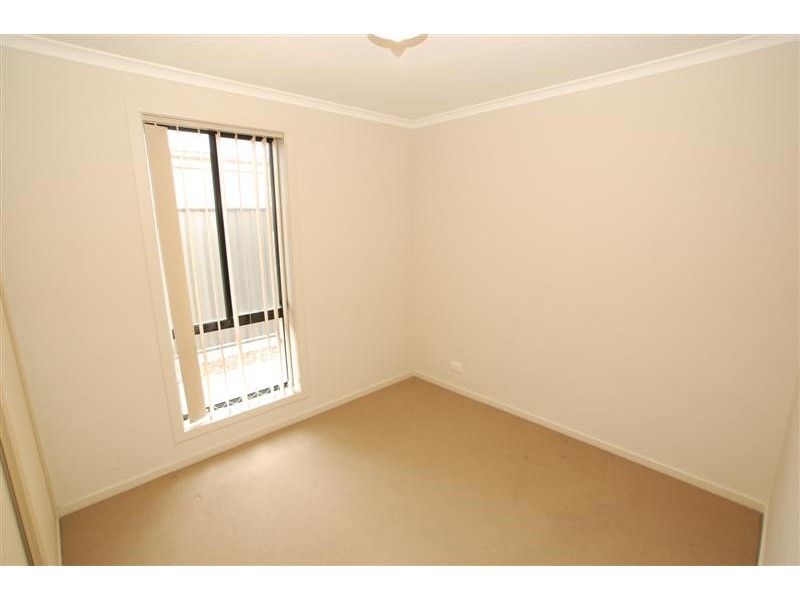 6 Almond Circuit, Munno Para West SA 5115