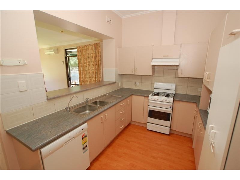 5 Celtic Avenue, Clovelly Park SA 5042