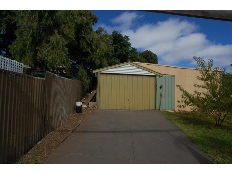 6 Robertson Street, Reynella SA 5161