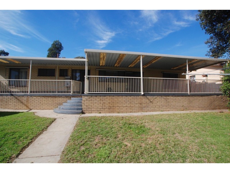 10 Laura Street, Vista SA 5091