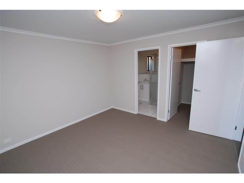 17 Shell Street, Seaford Meadows SA 5169