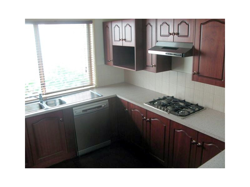 10 La Salle Court, Happy Valley SA 5159