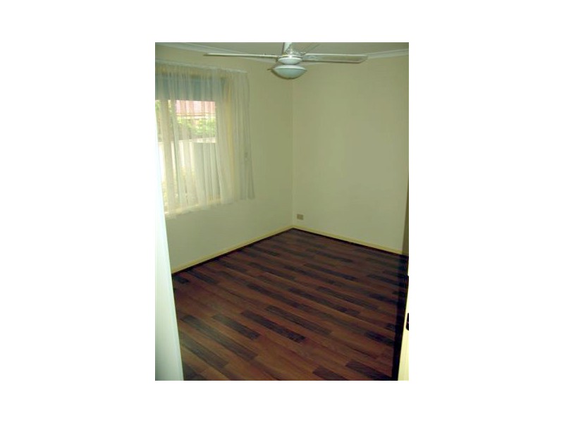 10 La Salle Court, Happy Valley SA 5159