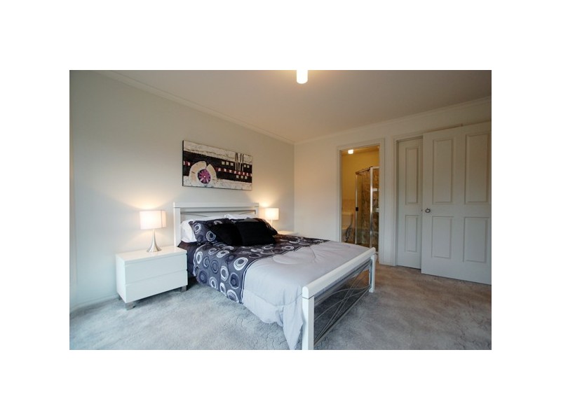 10 Omega Drive, Seaford Rise SA 5169