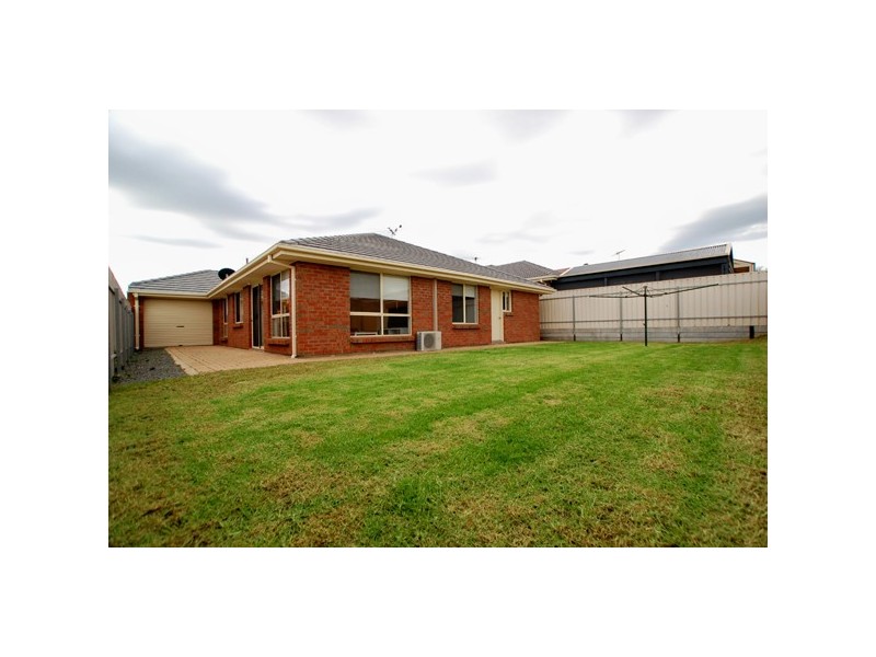 10 Omega Drive, Seaford Rise SA 5169