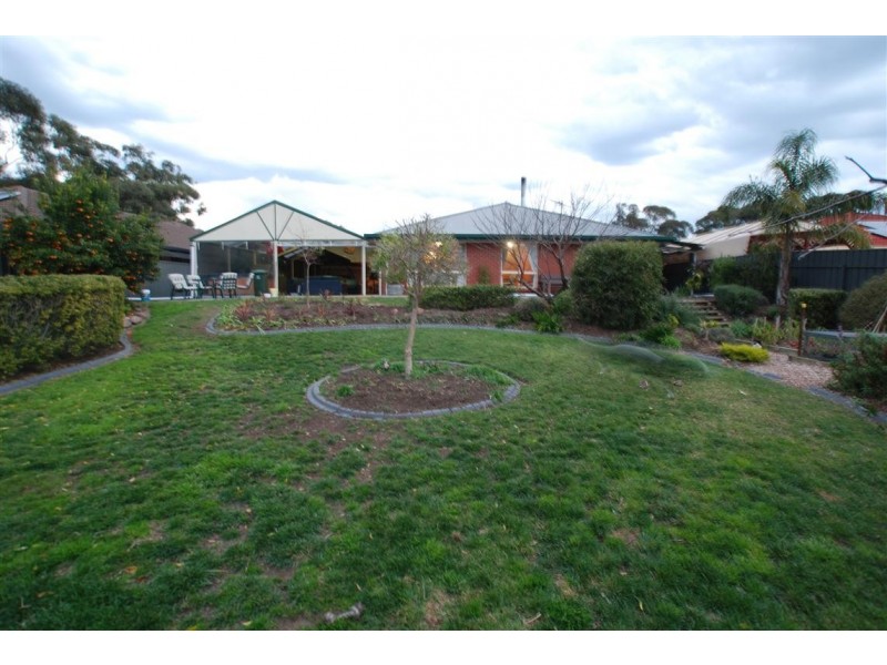 2 Polo Court, Woodcroft SA 5162