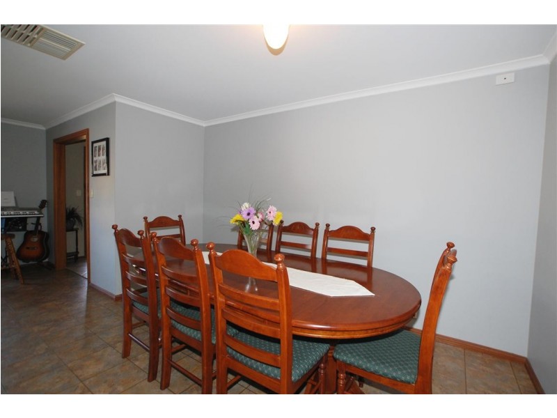 2 Polo Court, Woodcroft SA 5162