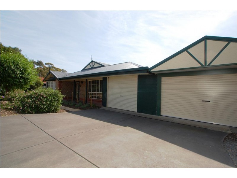 2 Polo Court, Woodcroft SA 5162