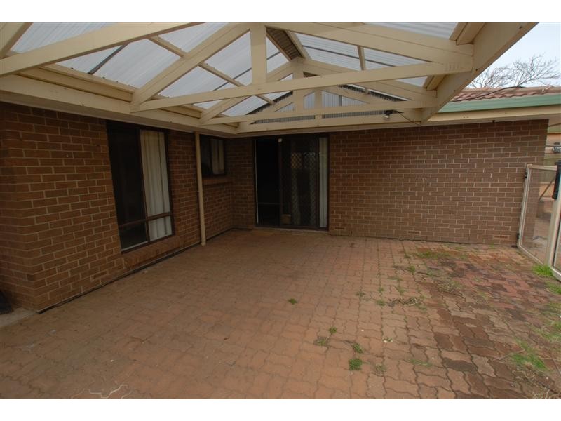 3 Simpson Court, Morphett Vale SA 5162