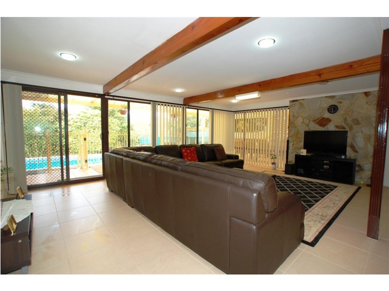 13 Lulworth Place, Flagstaff Hill SA 5159