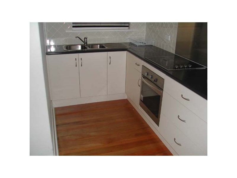 9 Lochwinnoch Road, Torrens Park SA 5062