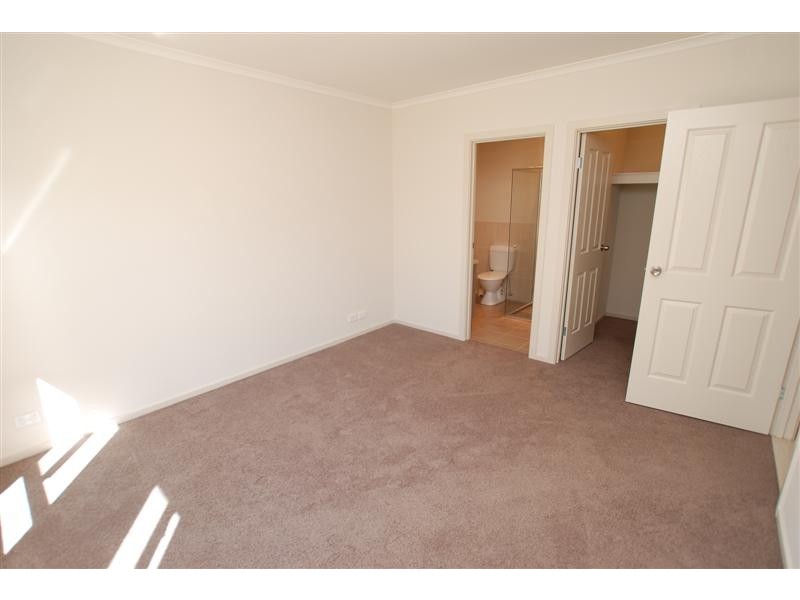 37A Thorne Crescent, Mitchell Park SA 5043